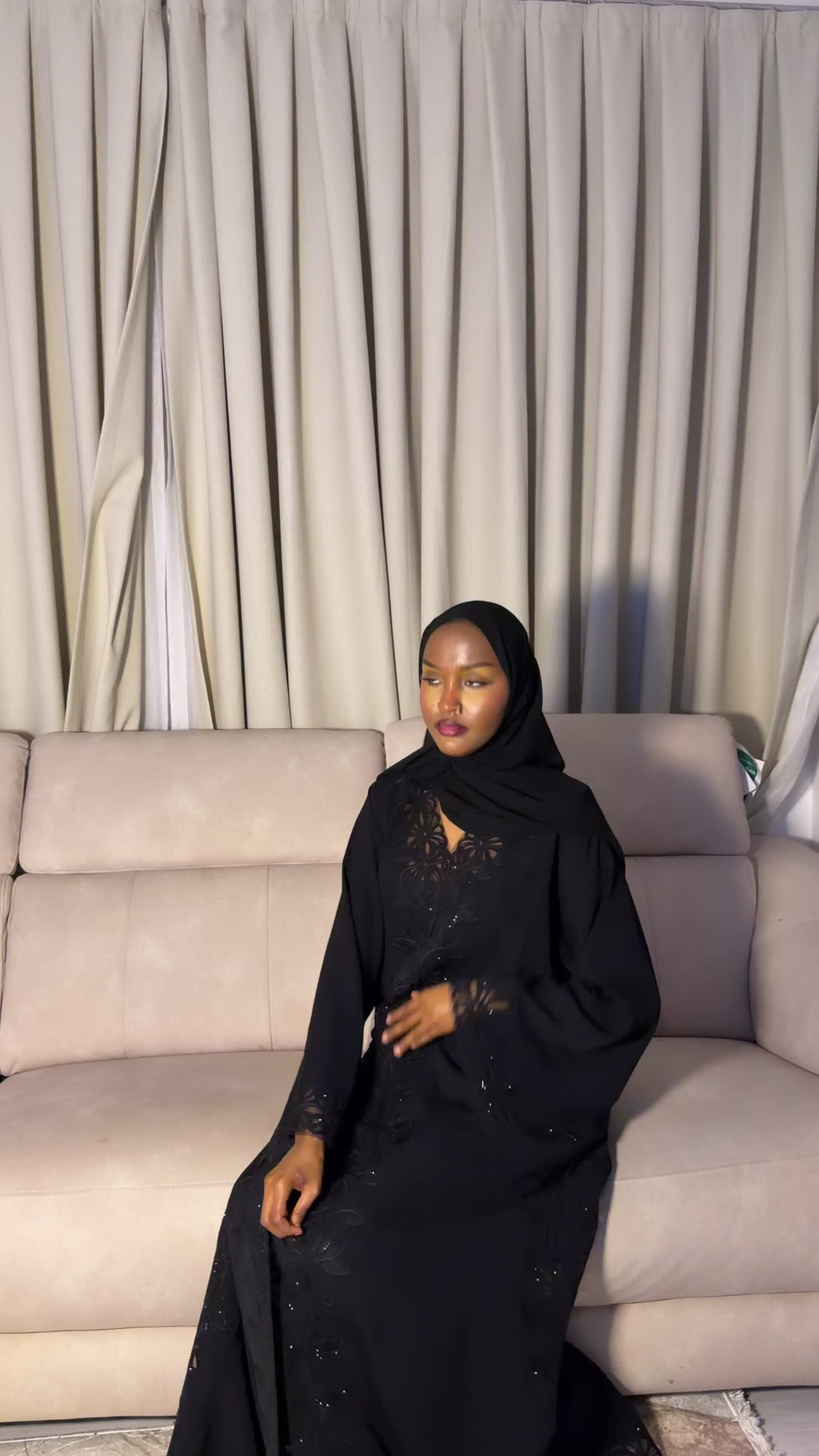 Black abaya
