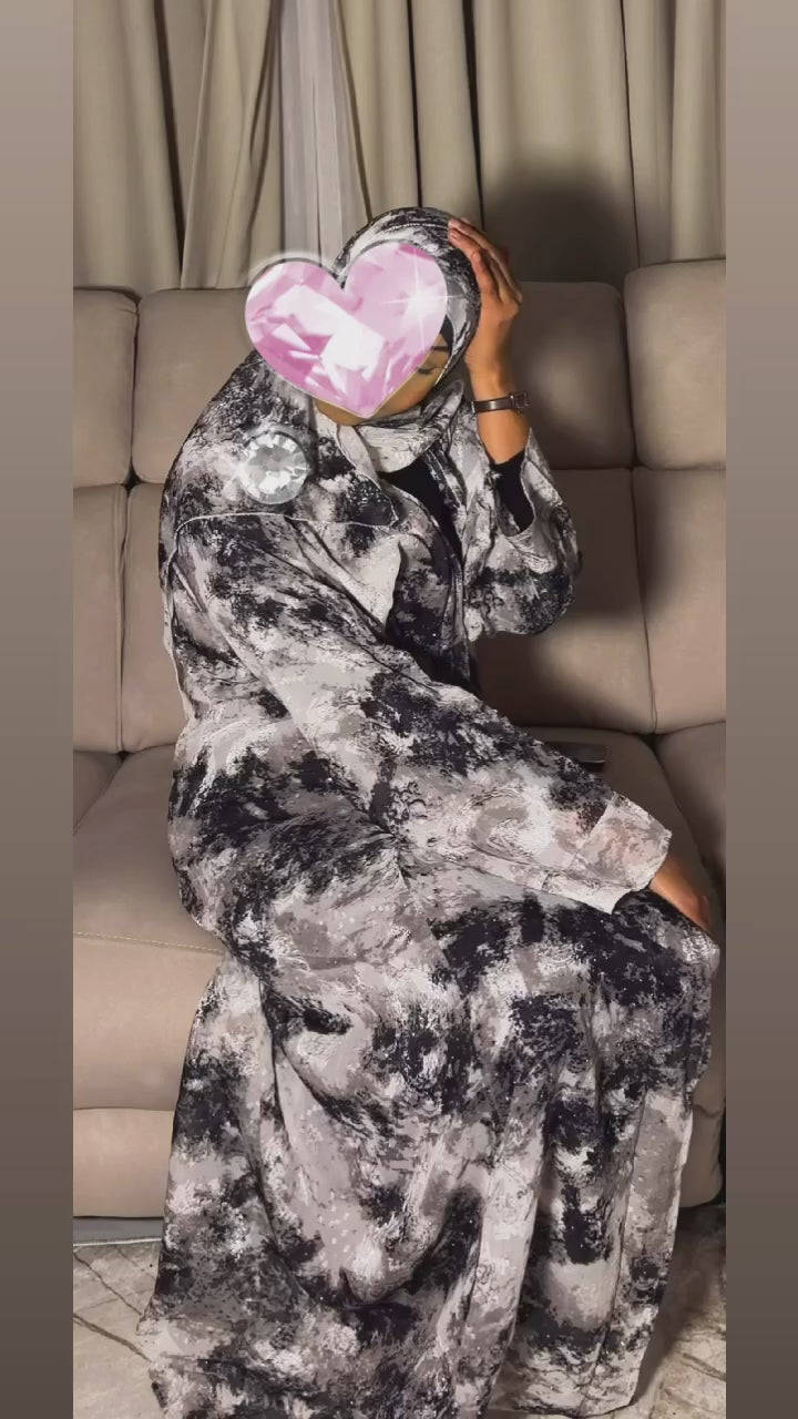 Open abaya